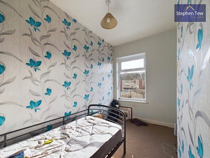 2 Bedroom Terraced House For Sale In Aintree Road, Blackpool, FY4