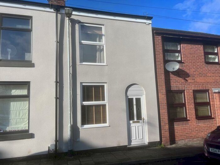 2 Bedroom Terraced House To Rent In Astbury Street, Congleton, CW12