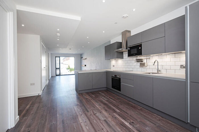 2 Bedroom Flat For Sale In Wallis Road, , Hackney, London, E9