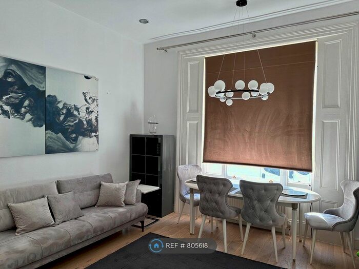 2 Bedroom Flat To Rent In Eardley Crescent, London, SW5