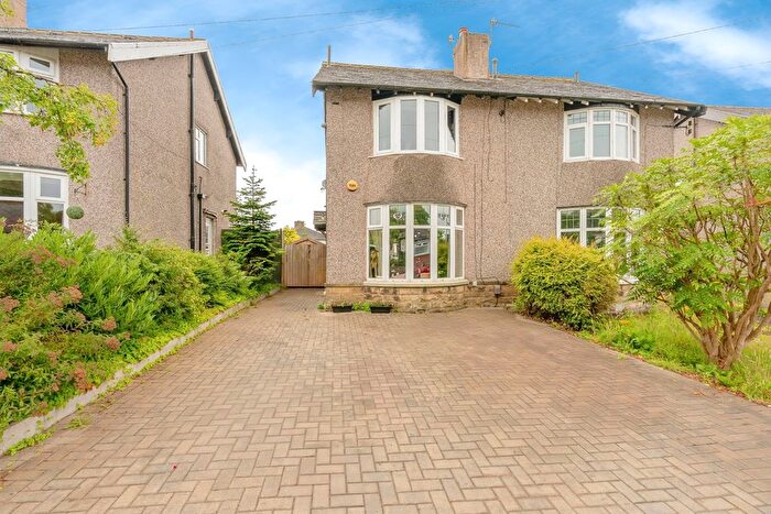 3 Bedroom Semi-Detached House For Sale In Barkerhouse Road, Nelson, Lancashire, BB9