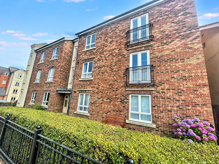2 Bedroom Apartment For Sale In Greenside Drift, Westoe Crown Village, South Shields, Tyne And Wear, NE33