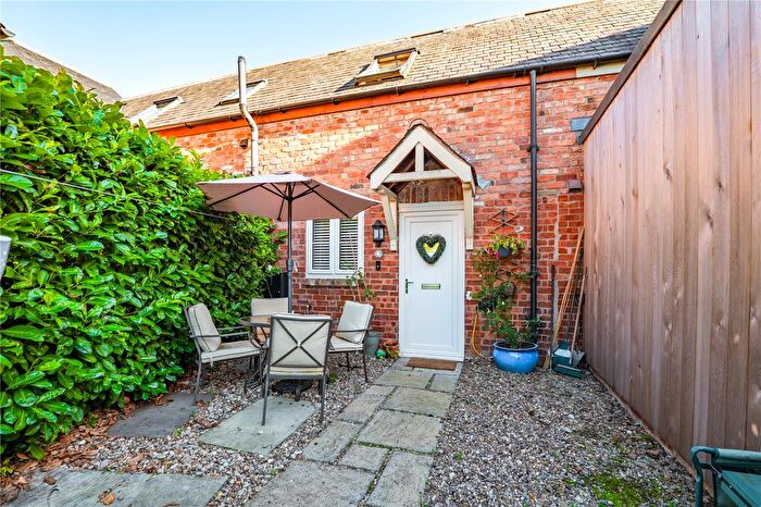 3 Bedroom Barn Conversion For Sale In Cauldwell Road, Sutton-In-Ashfield, Nottinghamshire, NG17