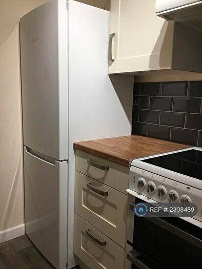 1 Bedroom Flat To Rent In Chestnut Place, Southam, CV47