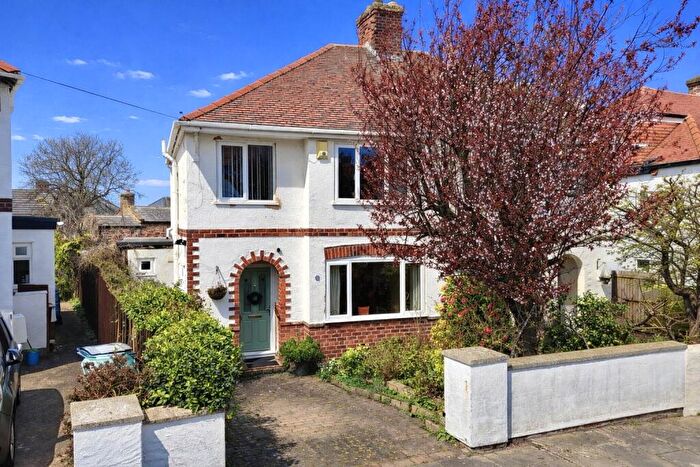 3 Bedroom Semi Detached House For Sale In Jubilee Drive, West Kirby, Wirral, Merseyside, CH48