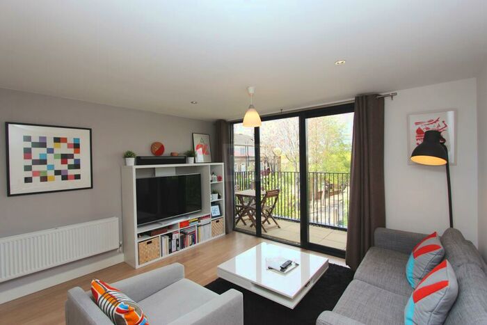 1 Bedroom Apartment To Rent In Albatross Way, Canada Water, London, SE16