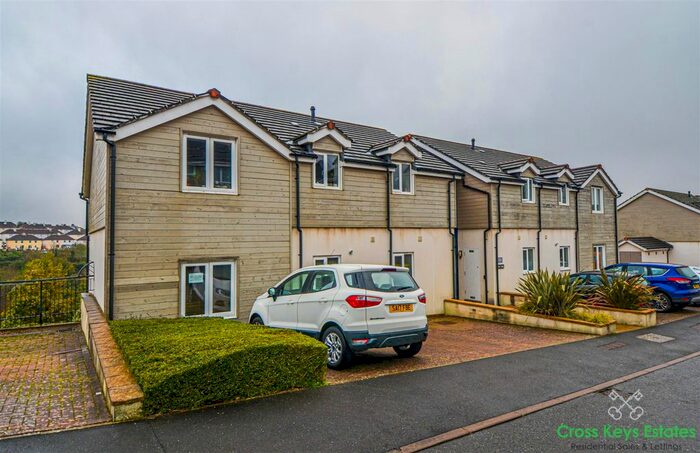 2 Bedroom Flat To Rent In Grantley Gardens, Mannamead, Plymouth PL3