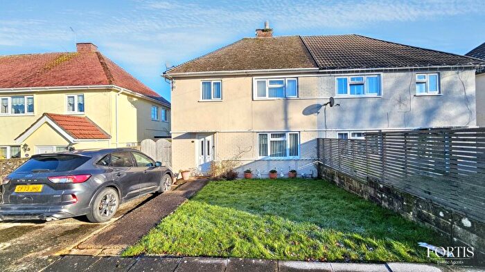 3 Bedroom Semi Detached House For Sale In Frewer Avenue, Cardiff, CF5