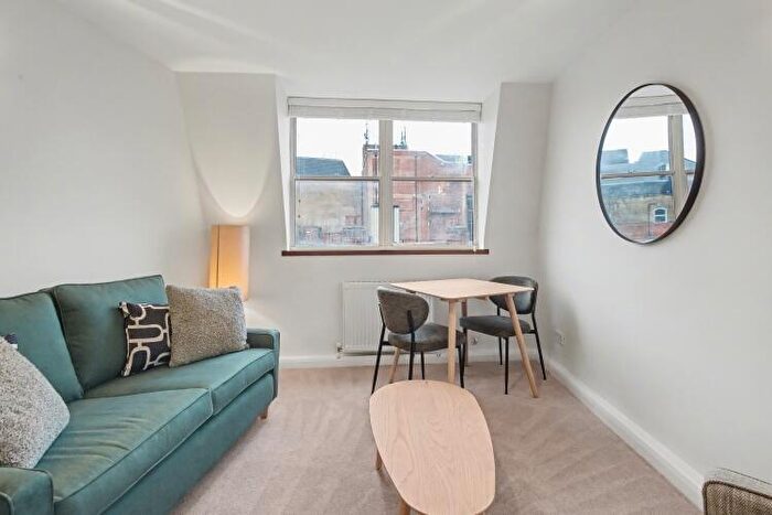 1 Bedroom Apartment To Rent In Gloucester Street, City Centre, OX1