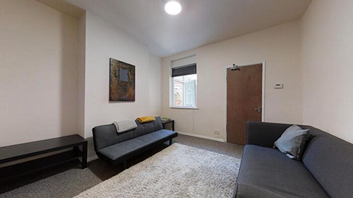 3 Bedroom House To Rent In Shoreham Street, Sheffield, S1