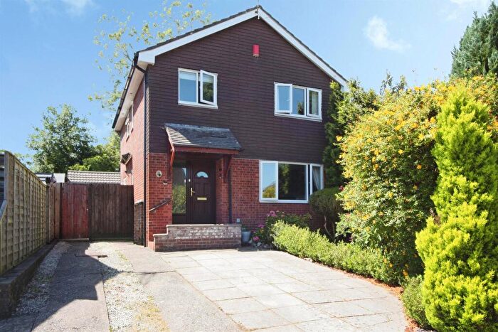 4 Bedroom Detached House For Sale In Rhiwlas, Thornhill, Cardiff, CF14
