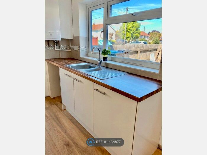 3 Bedroom Semi-Detached House To Rent In Palmerston Avenue, Walmer, Deal, CT14