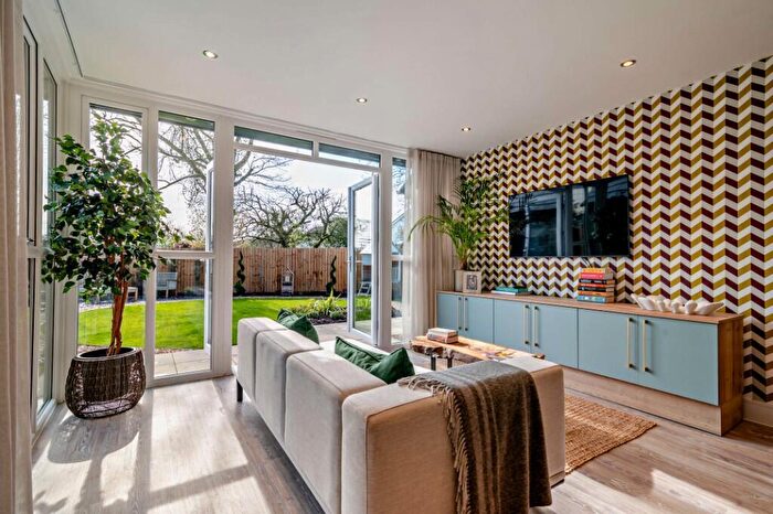 4 Bedroom Detached House For Sale In North Road, Engine Common, Yate, BS37