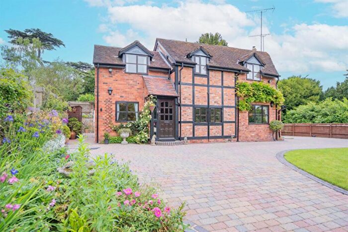 4 Bedroom Detached House For Sale In Old Vicarage Cottage, Longdon, Tewkesbury, GL20