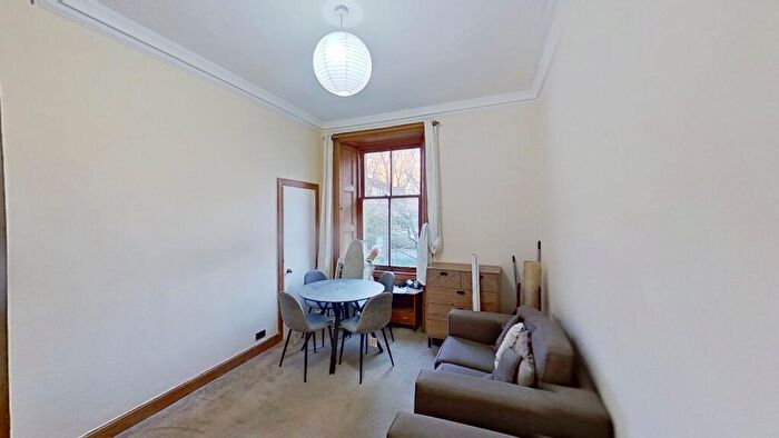 1 Bedroom Flat To Rent In St Leonard's Hill, Edinburgh, EH8