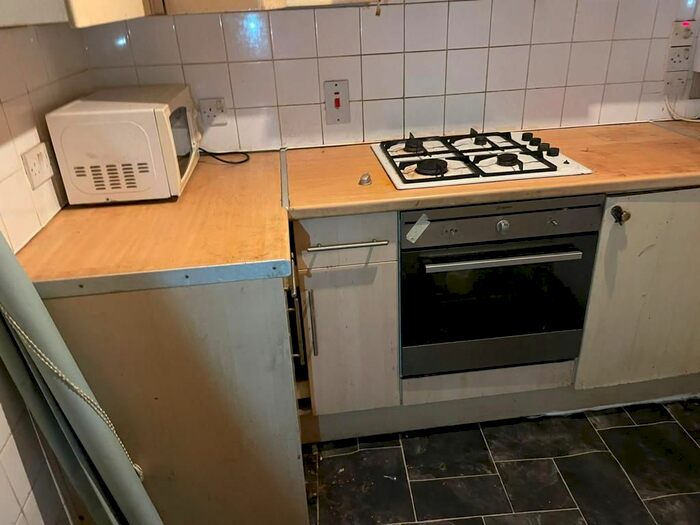 2 Bedroom Flat To Rent In Millard Terrace, Dagenham RM10