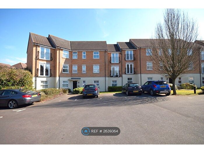 2 Bedroom Flat To Rent In Flaxdown Gardens, Rugby, CV23
