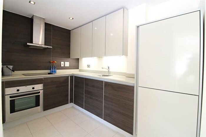 1 Bedroom Apartment To Rent In Cassini House, North Street, Caversham, RG4