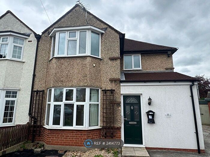 3 Bedroom Semi-Detached House To Rent In Cosmic Avenue, Bedford, MK42