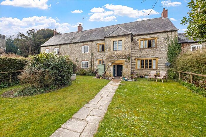 3 Bedroom Terraced House To Rent In Dorchester, Dorset, DT2