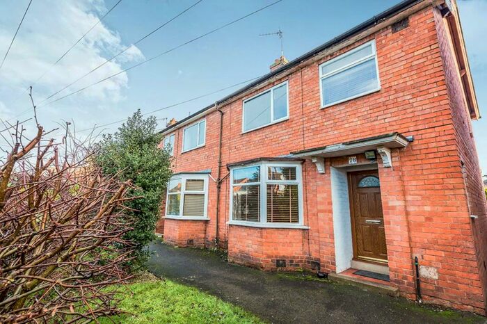 3 Bedroom Terraced House To Rent In Stourbridge Road, Bromsgrove, Worcestershire, B61