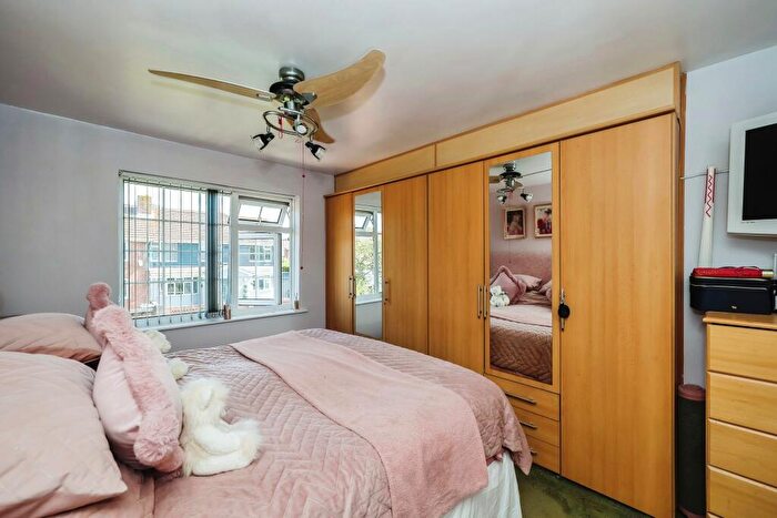 3 Bedroom Terraced House For Sale In Adhurst Road, Havant, Hampshire, PO9