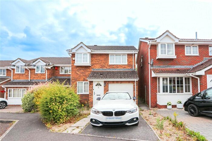 3 Bedroom Detached House To Rent In Field Farm Close, Stoke Gifford, Bristol, BS34