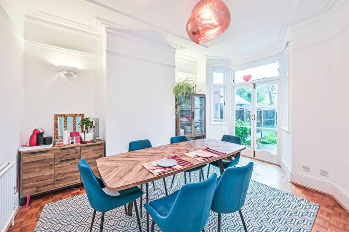 5 Bedroom Terraced House To Rent In Falkland Avenue, Finchley Central, London, N3