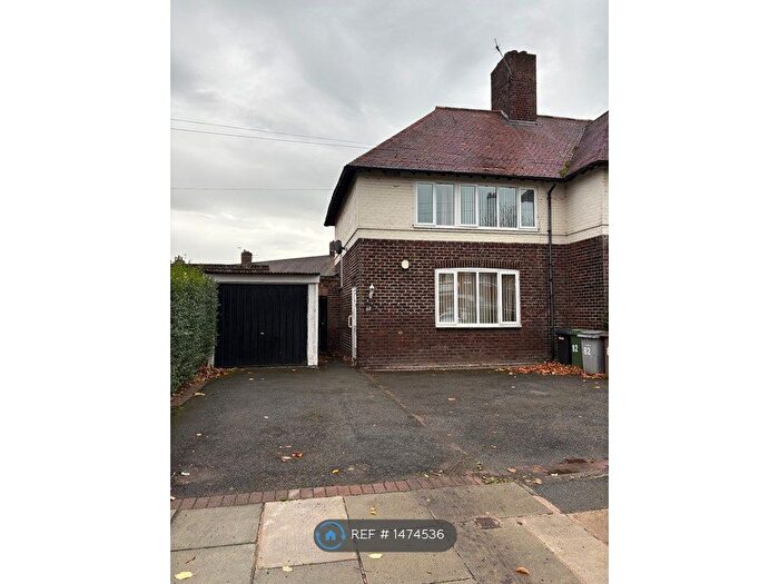 3 Bedroom Semi-Detached House To Rent In Port Causeway, Wirral, CH62