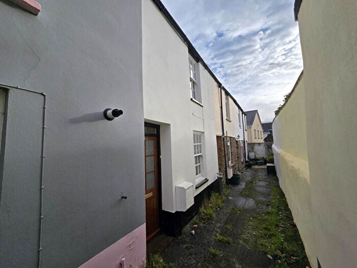 2 Bedroom House For Sale In Coldharbour, Bideford, EX39