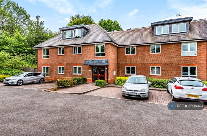 1 Bedroom Flat To Rent In Primrose Court, Burpham, GU4