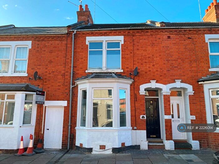 3 Bedroom Terraced House To Rent In Allen Road, Northampton, NN1