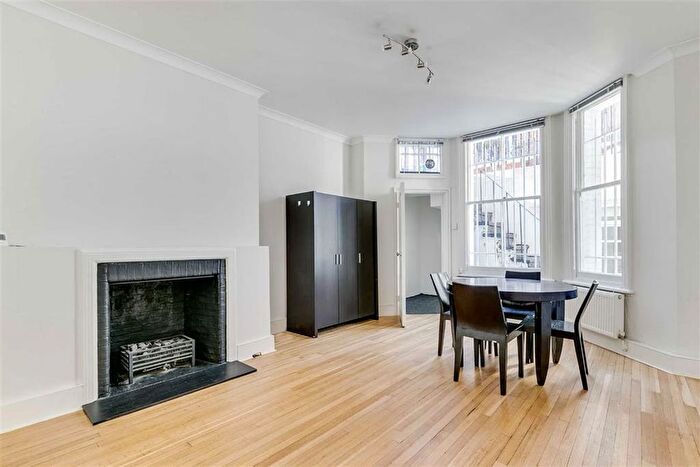 2 Bedroom Flat To Rent In Rosary Gardens, South Kensington, SW7