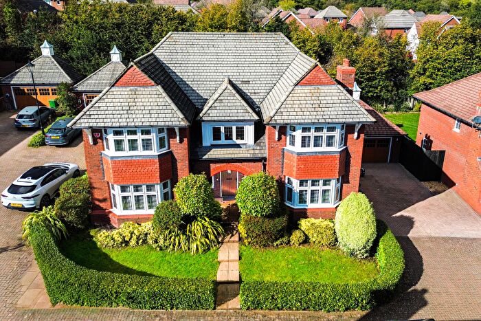5 Bedroom Detached House For Sale In Dderwen Deg, Cardiff(City), CF14