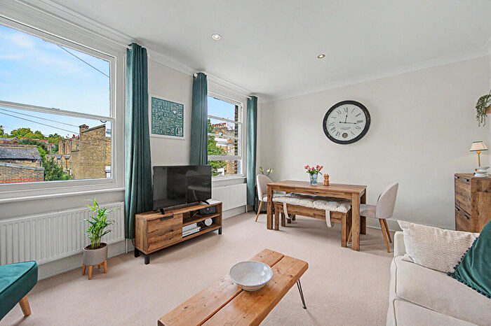 2 Bedroom Flat For Sale In Monkton Street, London, , Kennington, London, SE11