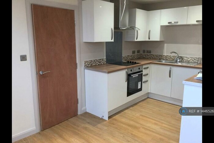 2 Bedroom Flat To Rent In Church Street, Ripley, Derbyshire, DE5