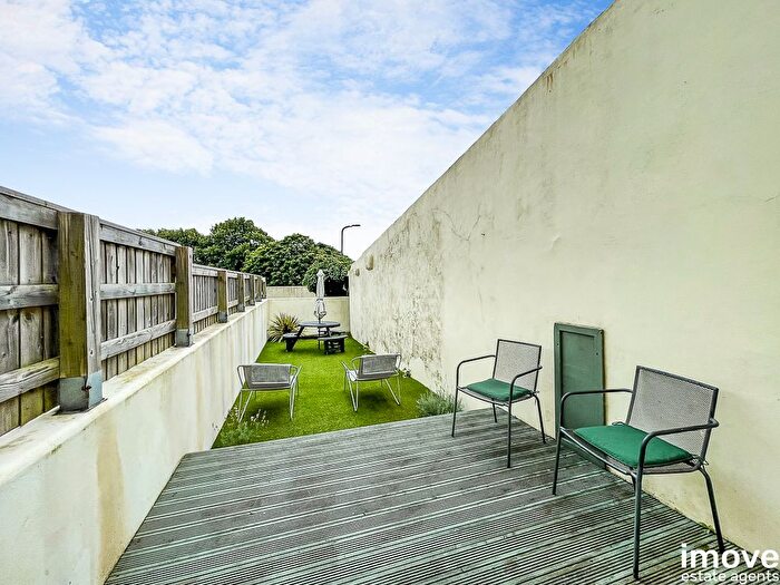 3 Bedroom End Of Terrace House For Sale In Hillesdon Road, Torquay, TQ1