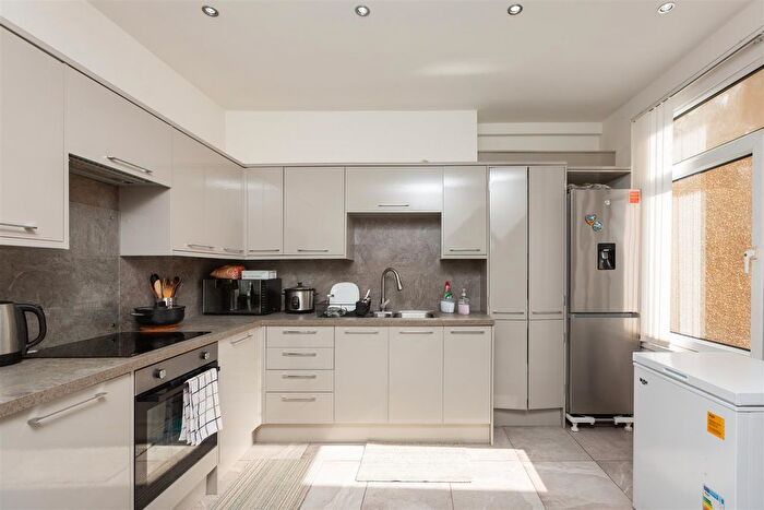4 Bedroom Terraced House For Sale In Cecil Street, Manselton, Swansea, SA5
