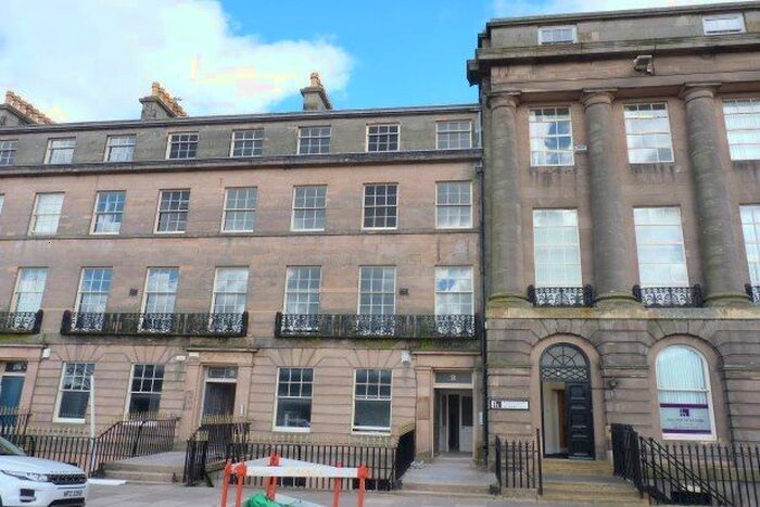 2 Bedroom Flat To Rent In 2 Hamilton Square, Birkenhead CH41