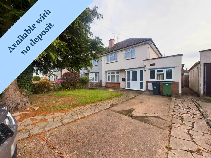 3 Bedroom Property To Rent In Oldbury Road, St Johns, Worcestershire, WR2