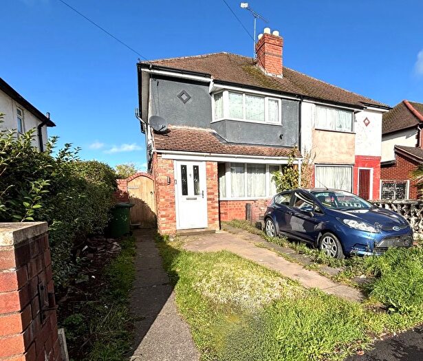 3 Bedroom Semi Detached House For Sale In Sion Avenue, Kidderminster, DY10