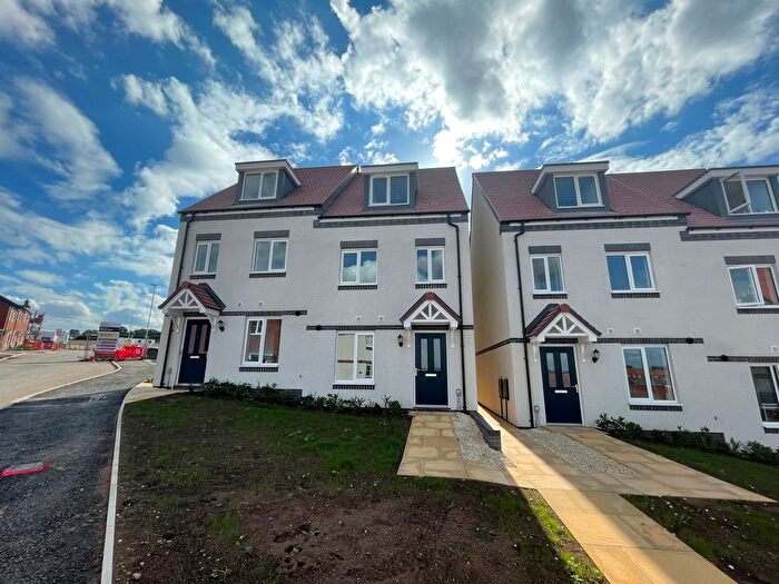 3 Bedroom Semi Detached House To Rent In Insley Avenue, Lichfield, WS14