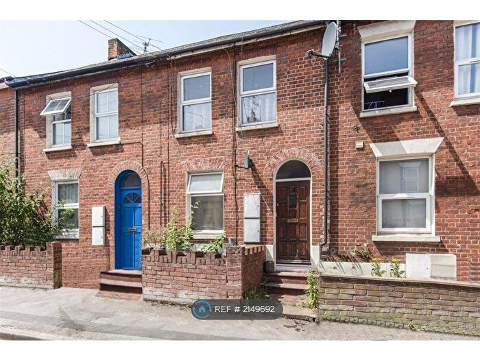 2 Bedroom Flat To Rent In Waylen Street, Reading, RG1