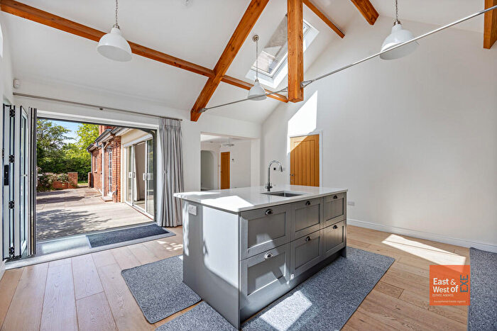 5 Bedroom Detached House For Sale In St Leonards, Exeter, EX2