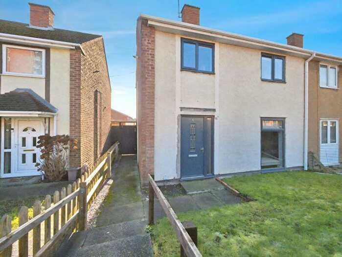 3 Bedroom Semi Detached House For Sale In Stafford Way, Great Barr, Birmingham, B43