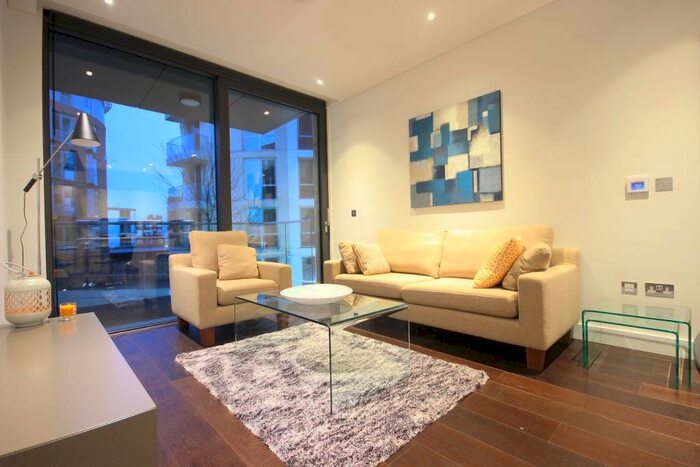2 Bedroom Flat To Rent In Capital House, Plaza Gardens, London, SW15