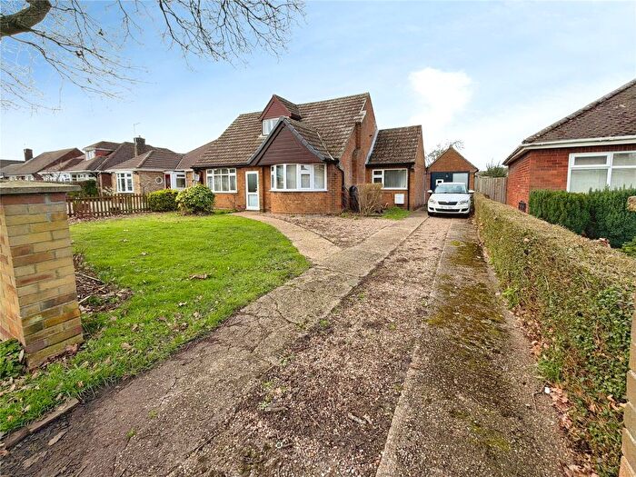 4 Bedroom Bungalow For Sale In Mill Lane, North Hykeham, Lincoln, Lincolnshire, LN6