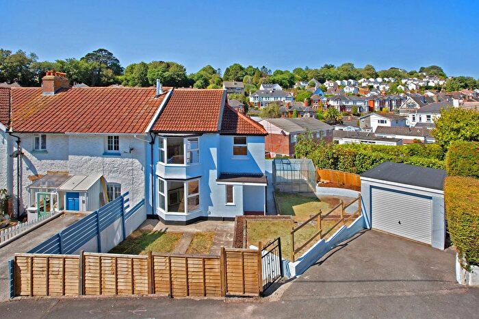 4 Bedroom End Terrace House For Sale In Pennyacre Road, Teignmouth, TQ14