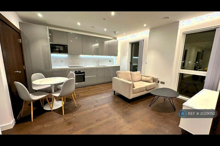 1 Bedroom Flat To Rent In Pontoon Road, London, SW11