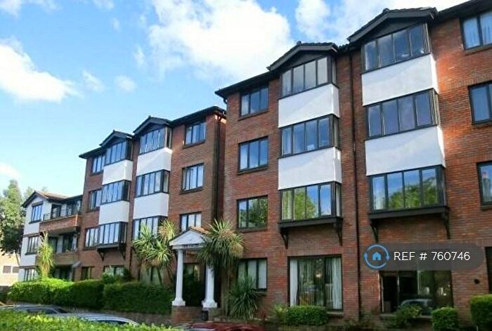 1 Bedroom Flat To Rent In Widmore Road, Bromley, BR1